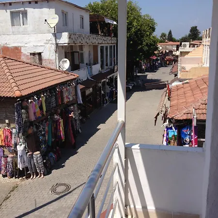 سيديمارا فندق مبيت وإفطار *